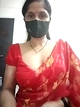 Snapshot of priyancyfun chatting on 8, 9, 2025 priyancyfun online show from 8, 9, 2025