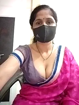 Snapshot of priyancyfun chatting on 16, 9, 2025 priyancyfun online show from 16, 9, 2025