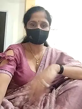 Snapshot of priyancyfun chatting on 14, 10, 2025 priyancyfun online show from 14, 10, 2025