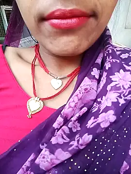 Amaya Bajwa online show from 30, 1, 2025