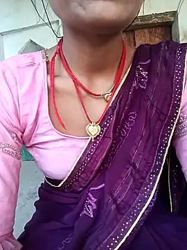 Amaya Bajwa online show from 2, 2, 2025