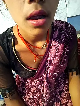 Amaya Bajwa online show from 4, 2, 2025