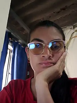 Snapshot of blue_and_whithe chatting on 30, 3, 2026 blue and whithe online show from 30, 3, 2026