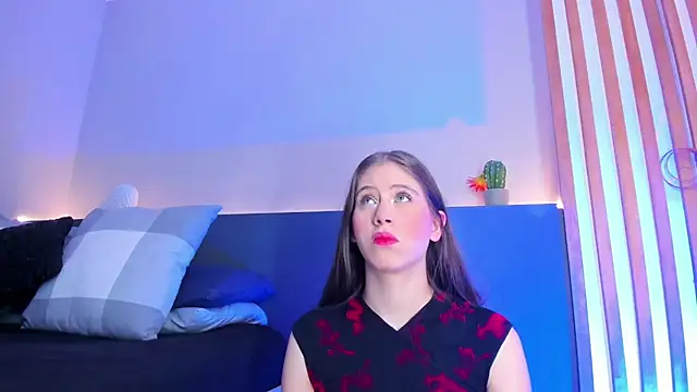 sara  jones gh online show from 21, 9, 2025