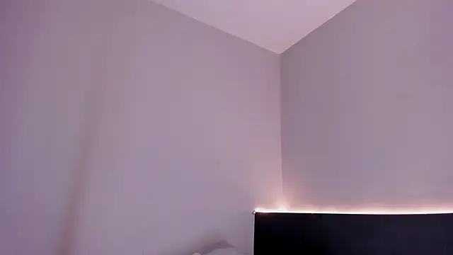 sara  jones gh online show from 20, 10, 2025