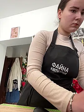 mewKate online show from 13, 3, 2026