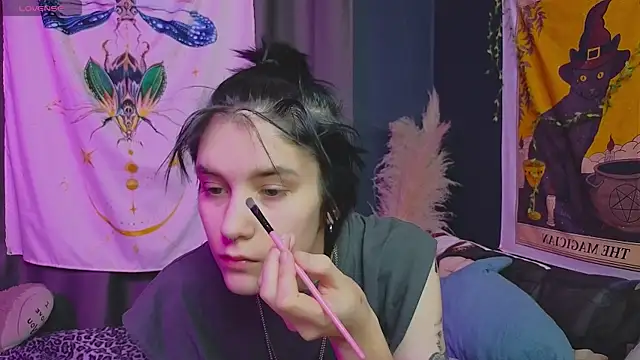 Snapshot of Hyeon_Jin chatting on 21, 1, 2025 Hyeon Jin online show from 21, 1, 2025