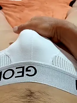 Snapshot of mmarvis_za78_93_21cm chatting on 24, 1, 2025 mmarvis za78 93 21cm online show from 24, 1, 2025