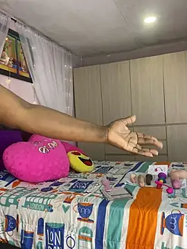 Snapshot of Aliana_Ross chatting on 14, 2, 2025 Aliana Ross online show from 14, 2, 2025