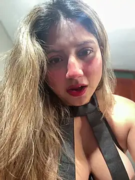 Adrianisx online show from 7, 3, 2026