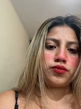 Adrianisx online show from 4, 6, 2026