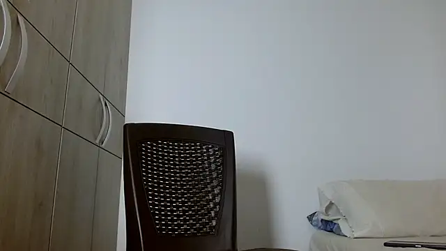 lonelydick2002 online show from 11, 3, 2025