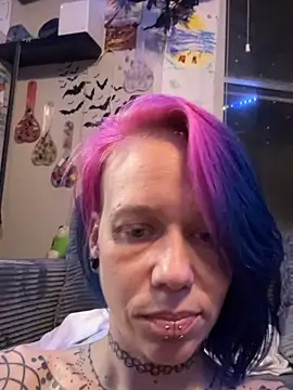 trashbrat online show from 9, 3, 2026