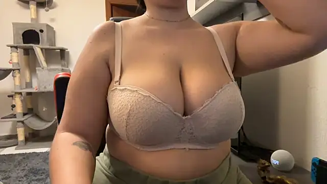 Caitlyn lust online show from 14, 1, 2025