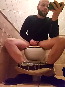 Snapshot of superdick3204 chatting on 16, 3, 2025 superdick3204 online show from 16, 3, 2025