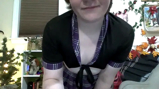 Snapshot of AverageRose chatting on 13, 2, 2026 AverageRose online show from 13, 2, 2026