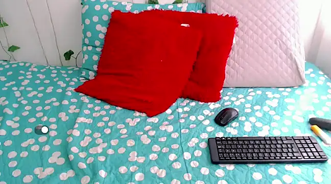 Snapshot of mia_grey01 chatting on 25, 1, 2025 mia grey01 online show from 25, 1, 2025