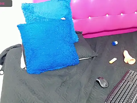 Snapshot of mia_grey01 chatting on 3, 2, 2025 mia grey01 online show from 3, 2, 2025