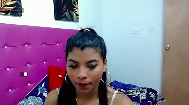 Snapshot of mia_grey01 chatting on 19, 2, 2025 mia grey01 online show from 19, 2, 2025