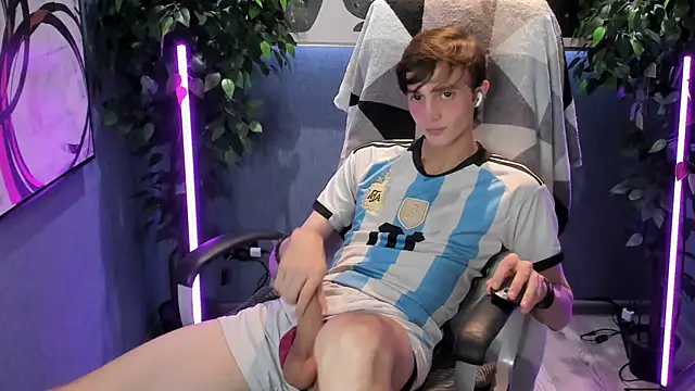 Snapshot of John_Weasley chatting on 22, 9, 2025 John Weasley online show from 22, 9, 2025