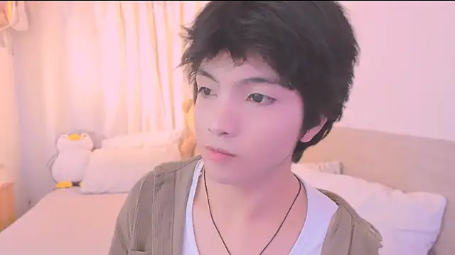 AllanYong18 online show from 12, 2, 2026