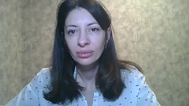 LissaBlossom online show from 10, 1, 2025