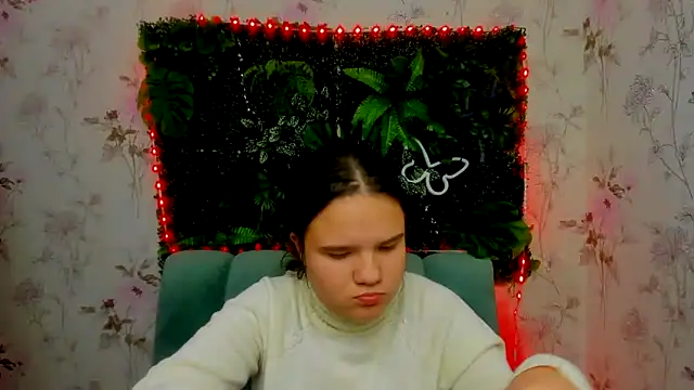 AdeleCruz online show from 11, 1, 2025