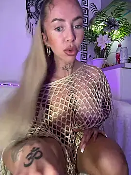 CheekyChels online show from 6, 2, 2026