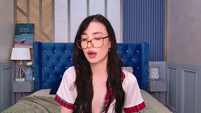 Snapshot of EmmaLawrens chatting on 16, 2, 2025 EmmaLawrens online show from 16, 2, 2025