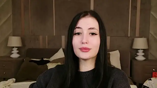 Snapshot of EmmaLawrens chatting on 4, 10, 2025 EmmaLawrens online show from 4, 10, 2025