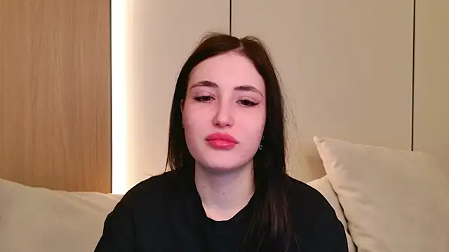 Snapshot of EmmaLawrens chatting on 14, 3, 2026 EmmaLawrens online show from 14, 3, 2026