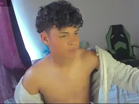 Snapshot of dani_angels__ chatting on 20, 1, 2025 dani angels online show from 20, 1, 2025