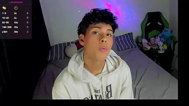 Snapshot of dani_angels__ chatting on 8, 2, 2025 dani angels online show from 8, 2, 2025