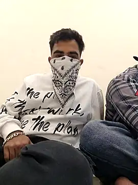 Snapshot of 13lusty chatting on 17, 3, 2025 13lusty online show from 17, 3, 2025