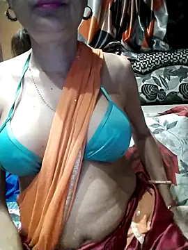 SANA-LEONI online show from 28, 2, 2025