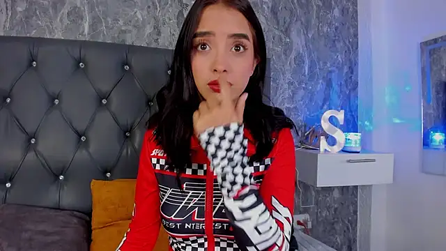 Snapshot of StefanyRousse chatting on 24, 5, 2026 StefanyRousse online show from 24, 5, 2026