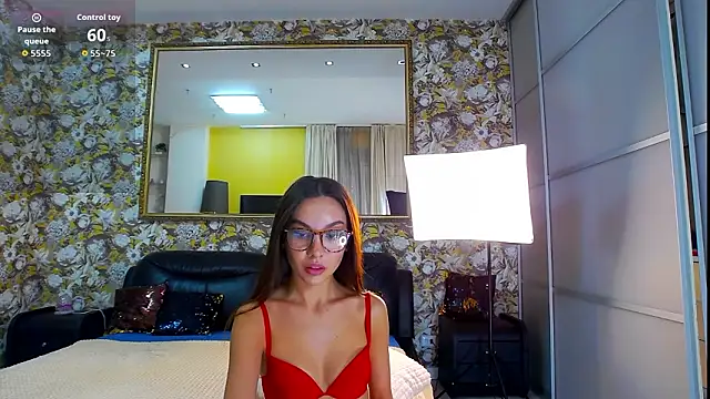 LiaStef online show from 10, 2, 2026