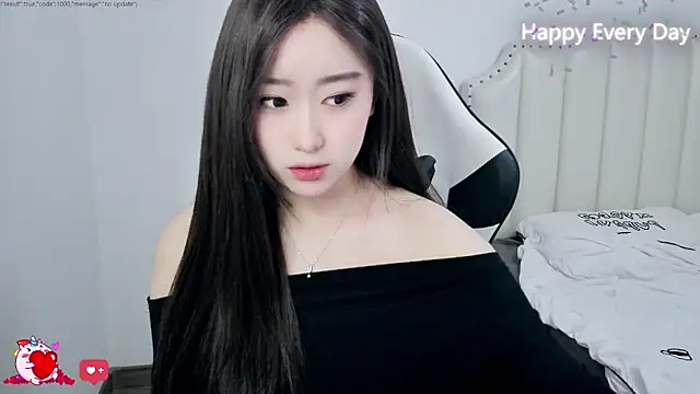 Snapshot of SlewVirus chatting on 8, 3, 2026 SlewVirus online show from 8, 3, 2026