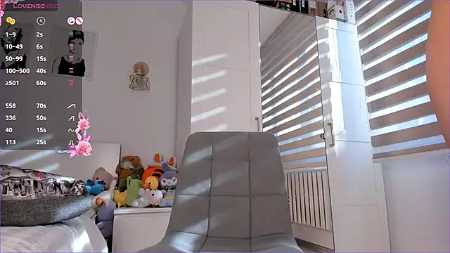 Snapshot of mirann chatting on 2, 2, 2025 mirann online show from 2, 2, 2025