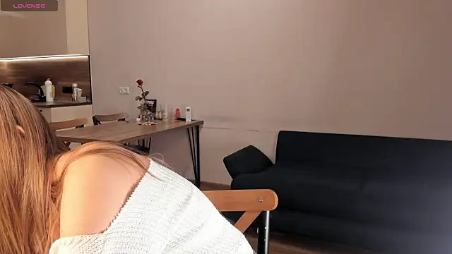 Snapshot of mirann chatting on 8, 3, 2025 mirann online show from 8, 3, 2025