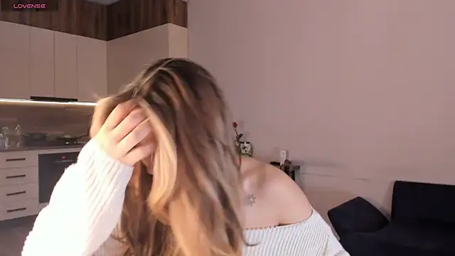 Snapshot of mirann chatting on 9, 3, 2025 mirann online show from 9, 3, 2025