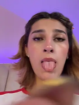 Snapshot of Queensara_ chatting on 15, 3, 2025 Queensara  online show from 15, 3, 2025