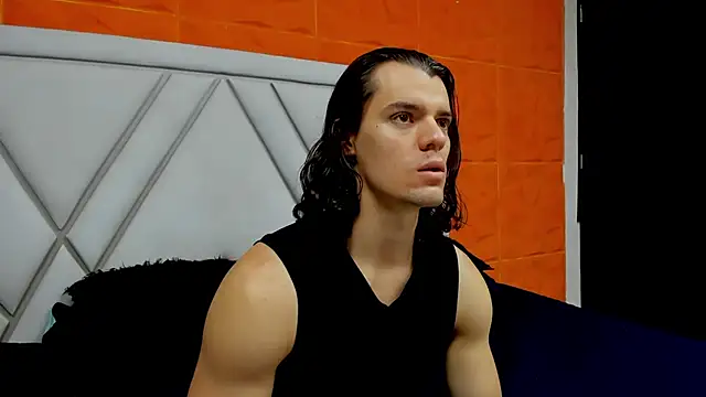 maxi styles online show from 23, 2, 2026