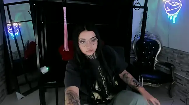 amyswallow7 online show from 18, 1, 2025