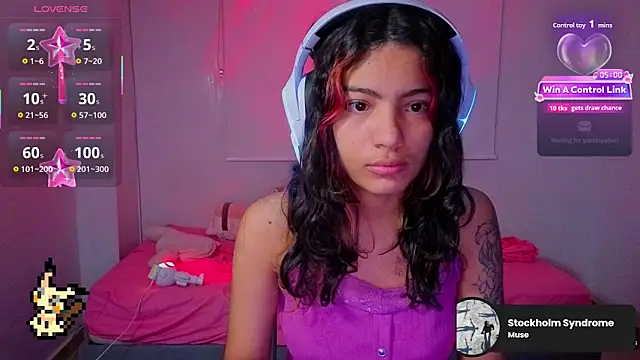 Lovelyamyy online show from 16, 12, 2025