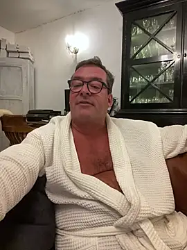 MountJohnXL online show from 10, 4, 2026