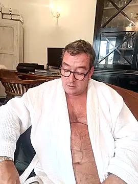 MountJohnXL online show from 11, 4, 2026