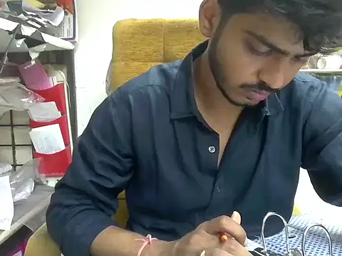 Snapshot of cute_modell chatting on 25, 9, 2025 cute modell online show from 25, 9, 2025