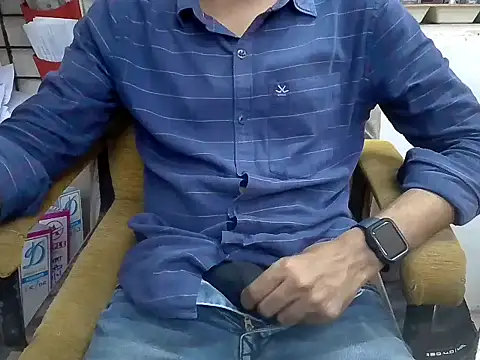 Snapshot of cute_modell chatting on 31, 10, 2025 cute modell online show from 31, 10, 2025