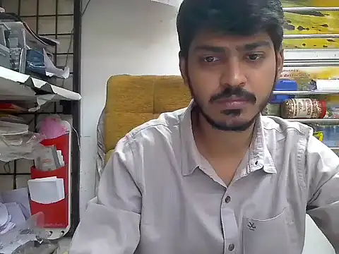 Snapshot of cute_modell chatting on 17, 11, 2025 cute modell online show from 17, 11, 2025